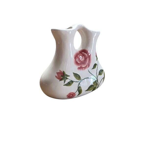 Hand-Painted Ceramic Vase With Roses & Butterfly Design - Picture 10 of 10